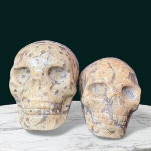 2 Lace Agate with quartz inclusions skull set